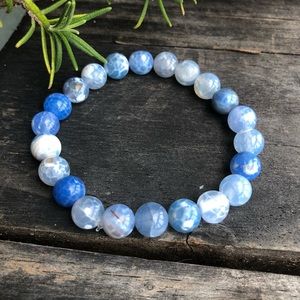 New Authentic Blue Agate Stretch Bead Bracelet